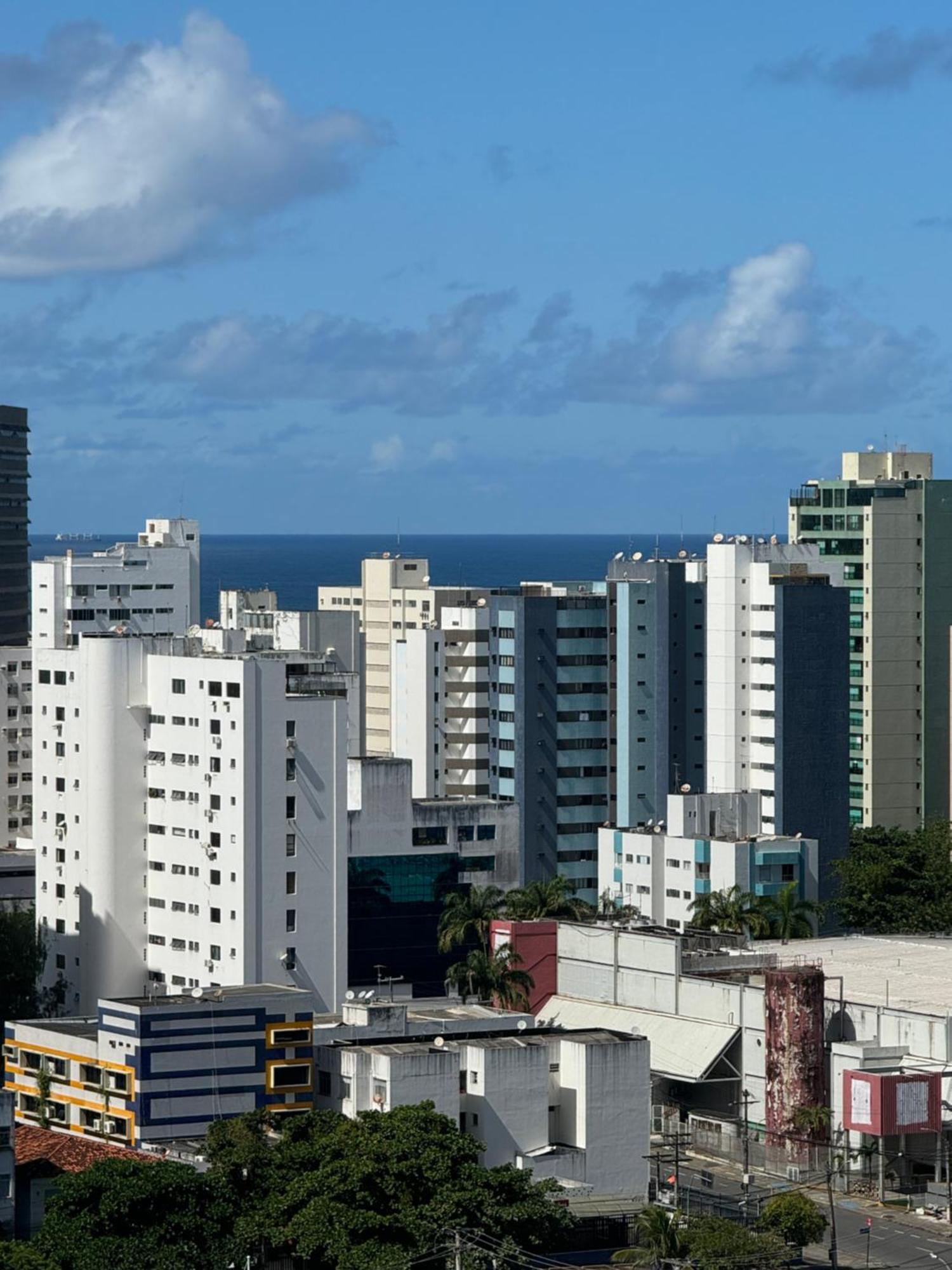 Cantinho Da Carol - Pituba - Localizacao Perfeita! Apartamento